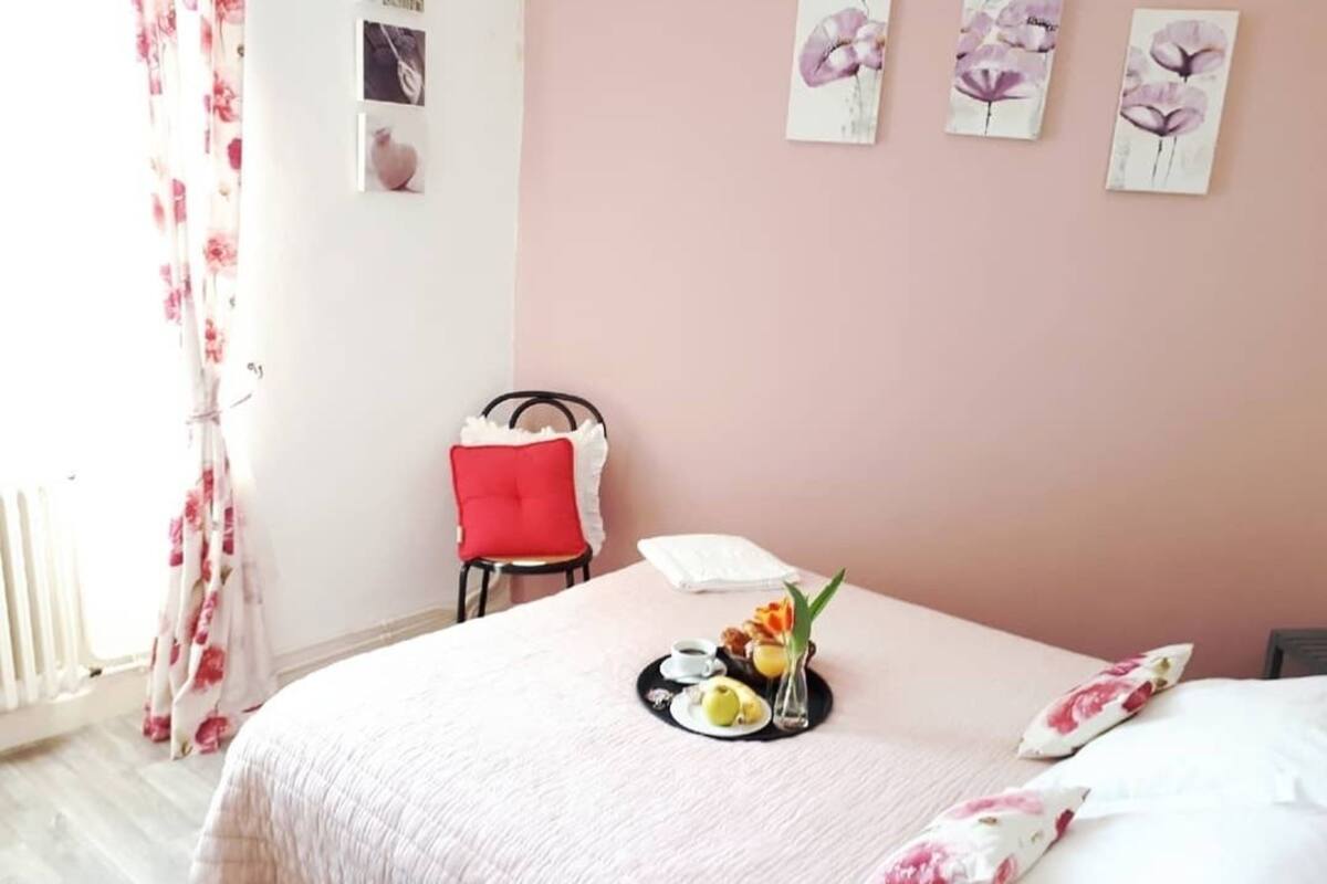 Comfort Double Room, 1 Bedroom | 1 bedroom, individually decorated, cribs/infant beds, free WiFi