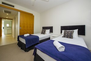 Comfort Apartment, 2 Bedrooms, Pool Access, Resort View