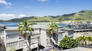 Comfort Apartment, 2 Bedrooms, Pool Access, Ocean View | View from room