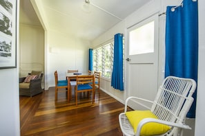 Family Apartment, 2 Bedrooms, Pool Access, Garden View | In-room dining - Kooyong Apartment 3 (Arcadia)