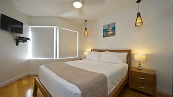 Apartemen Superior, 3 kamar tidur, akses ke kolam renang, menghadap pantai | 3 kamar tidur dan setrika/meja setrika