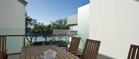 Tempat makan outdoor