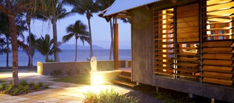 Pure Magnetic Villa 2