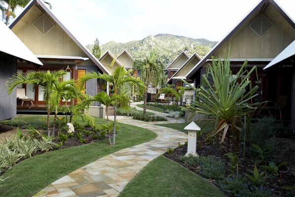 Exterior - Pure Magnetic Villa 9 (Nelly Bay)