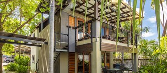 Pure Magnetic Villa 9