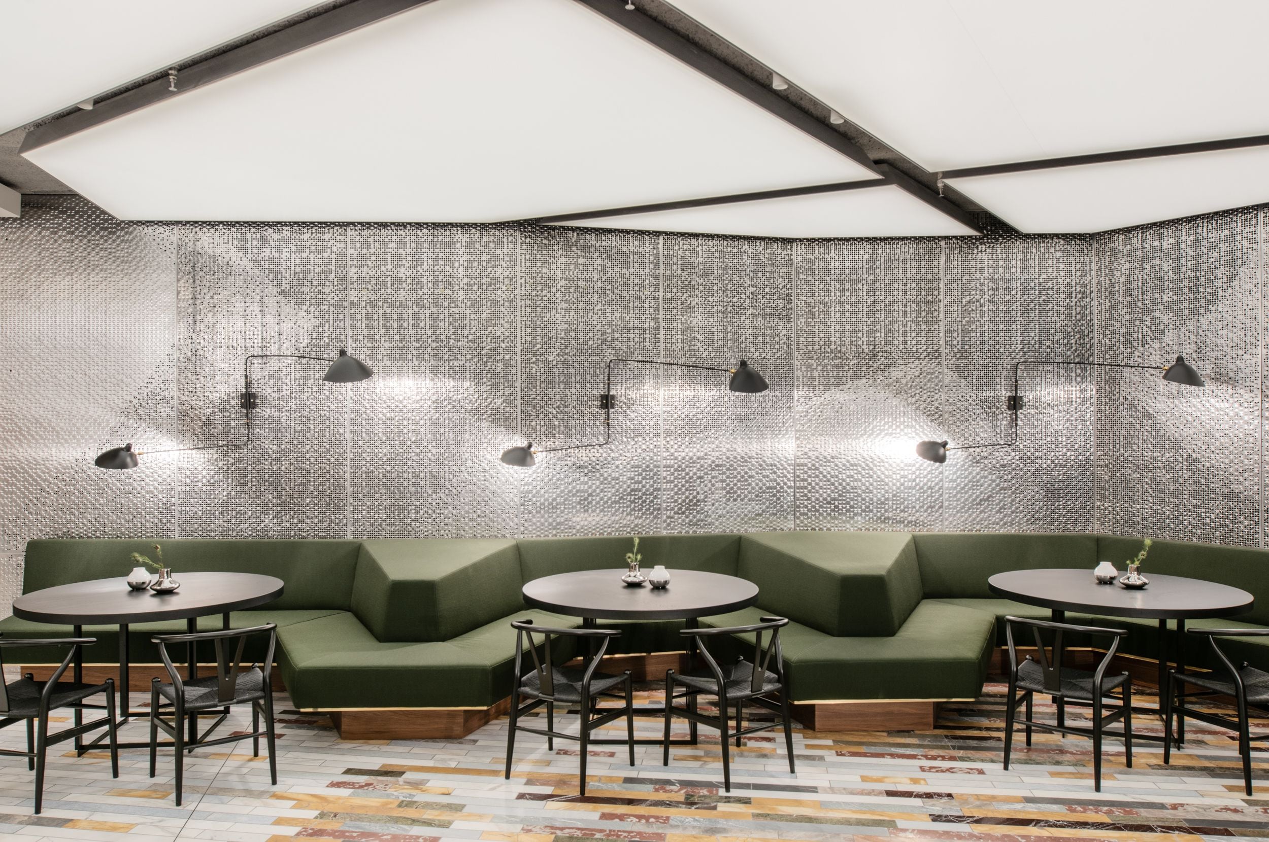 breakfast, lunch, dinner served; fusion cuisine, beach views