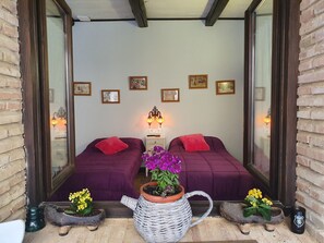 Blackout curtains, free WiFi, bed sheets - Albergue el Encanto - Hostel para peregrinos (Villares de Orbigo)