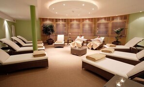 Body treatments, hot stone massages, body wraps, body scrubs, facials - Lind Hotel (Rietberg)