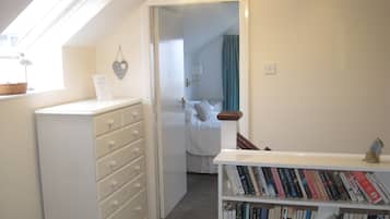 House, Sea View | Room amenity