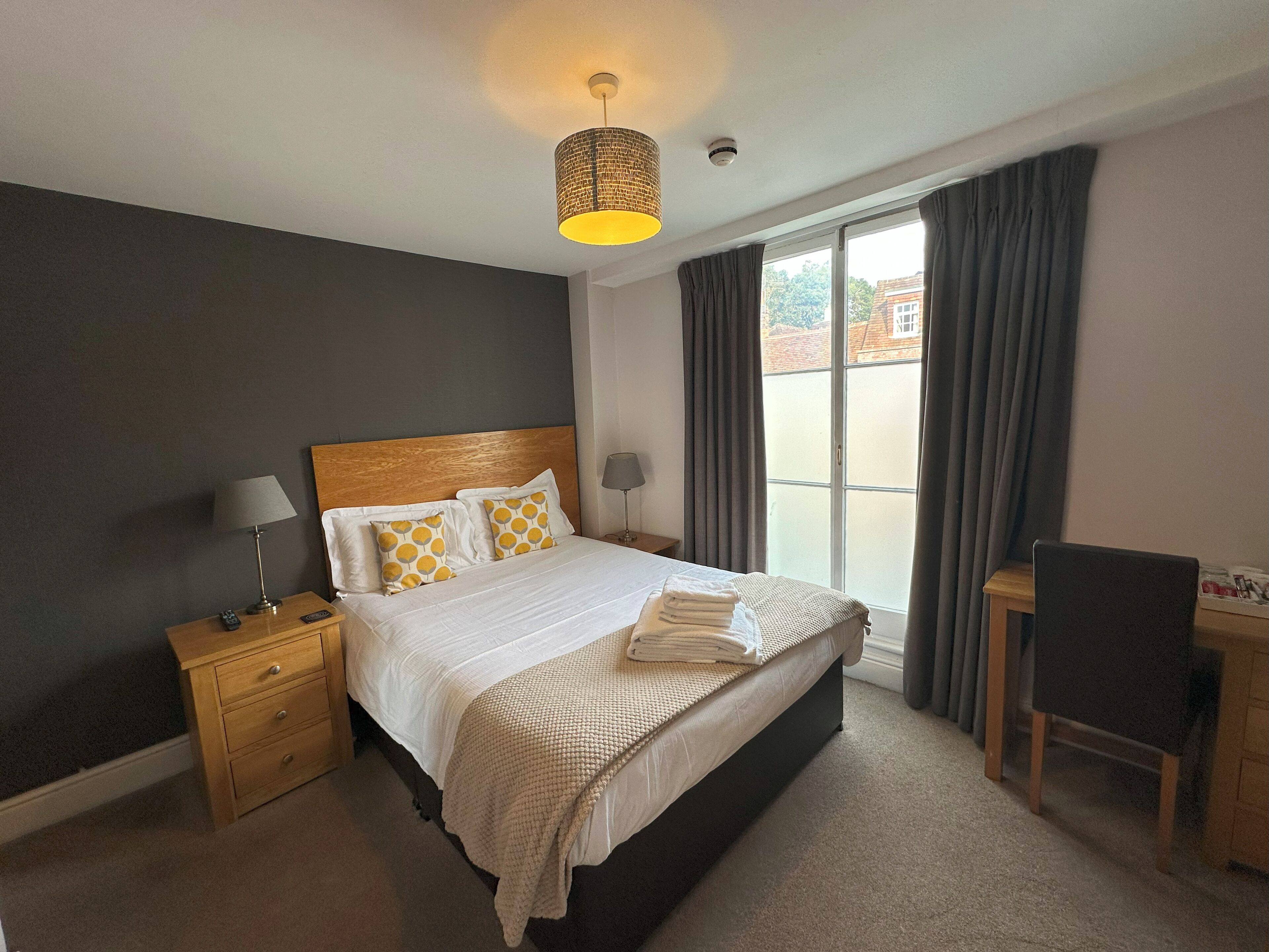 Standard Double Room | Desk, iron/ironing board, free WiFi, bed sheets