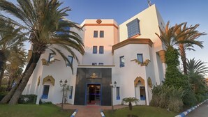 واجهة المنشأة