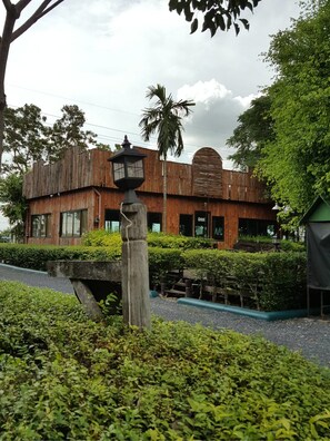 Exterior - S. Parsukdee Resort (Ayutthaya)