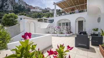 Rooftop terrace