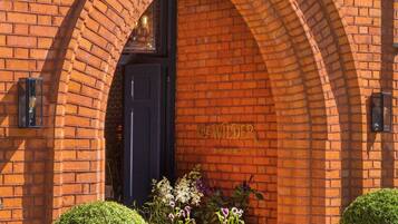 Entrada de la propiedad