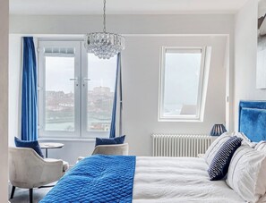 Superior Δίκλινο Δωμάτιο (Double) | Κλινοσκεπάσματα υψηλής ποιότητας, μοναδική διακόσμηση