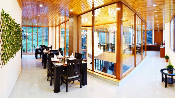 Breakfast, lunch, dinner and brunch served - The Serenity Resort & Spa (Manali)