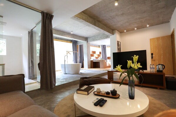 初空私享套房 | 办公桌、遮光窗帘、熨斗/熨板、免费 WiFi