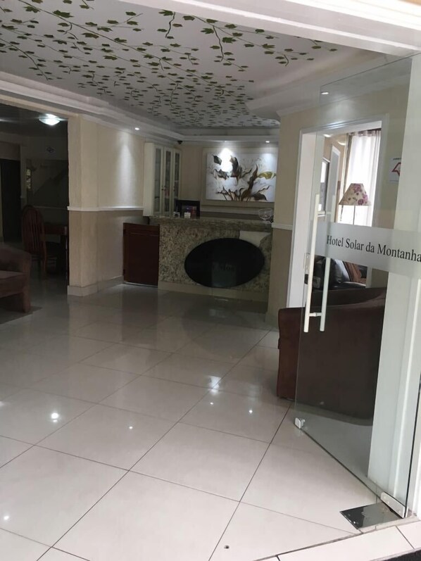Reception - Hotel Solar da Montanha (Campos do Jordão)