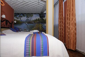 In-room safe, free WiFi