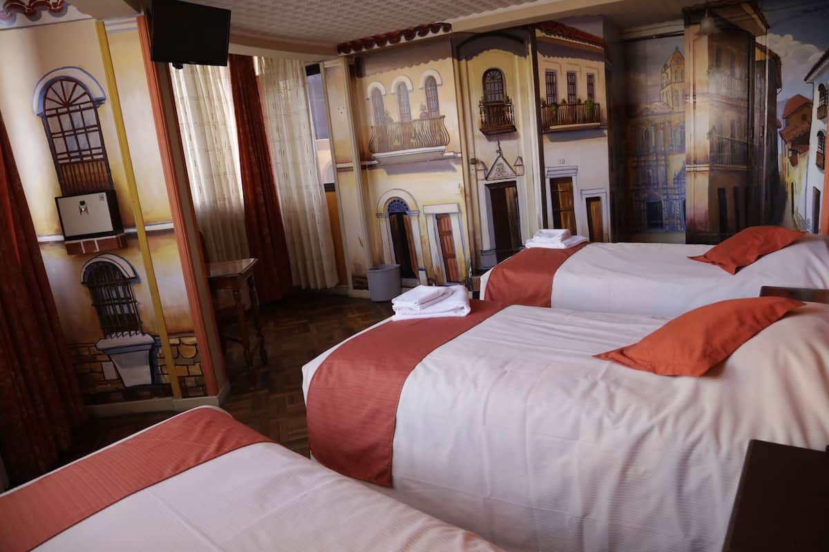 Triple Room, 3 Twin Beds | In-room safe, free WiFi