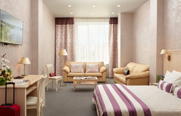 Chambre Supérieure Double ou avec lits jumeaux | Coffres-forts dans les chambres, bureau, chambres insonorisées
