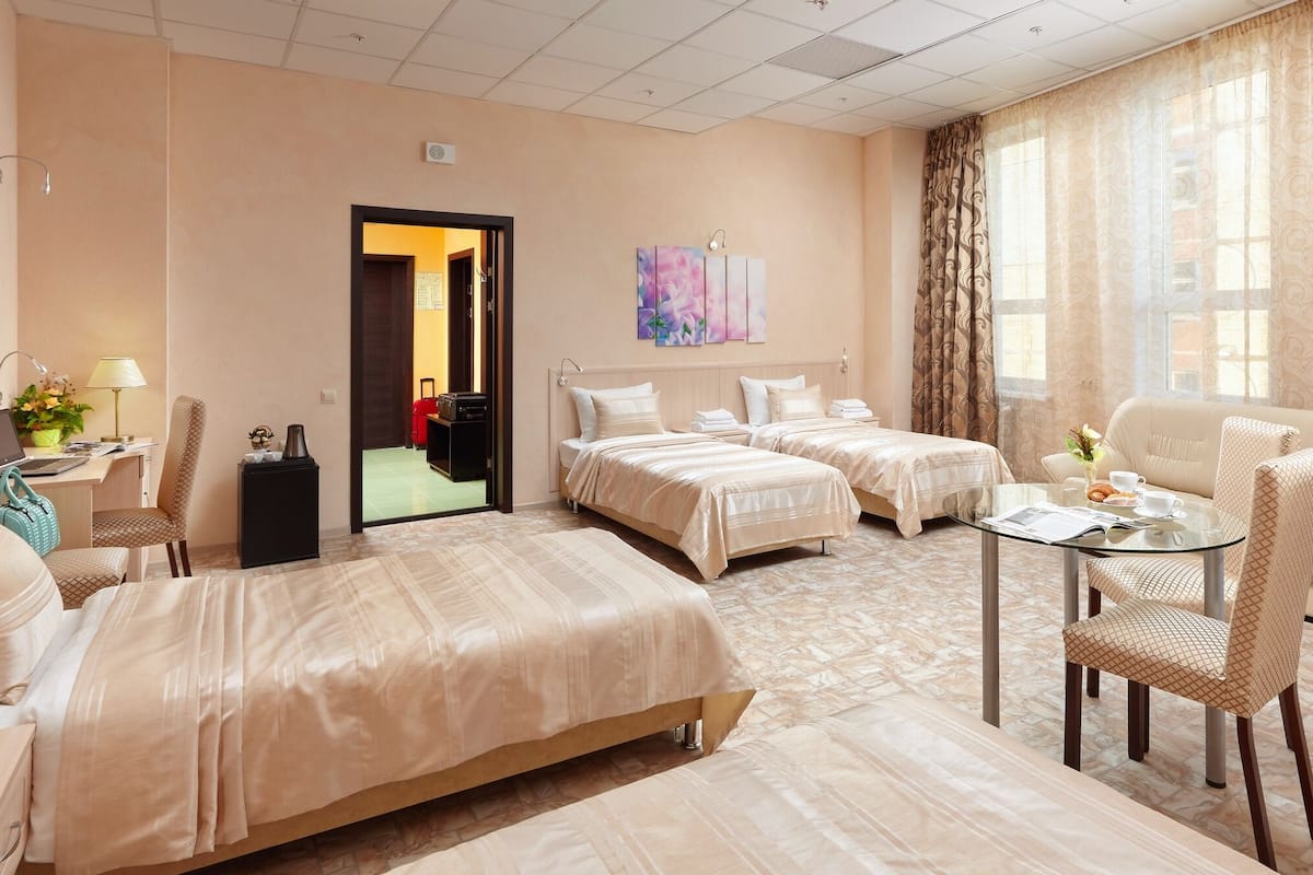 Apartment, 1 Bedroom | In-room safe, desk, soundproofing, iron/ironing board