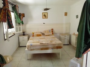 1 chambre, Wi-Fi gratuit, draps fournis