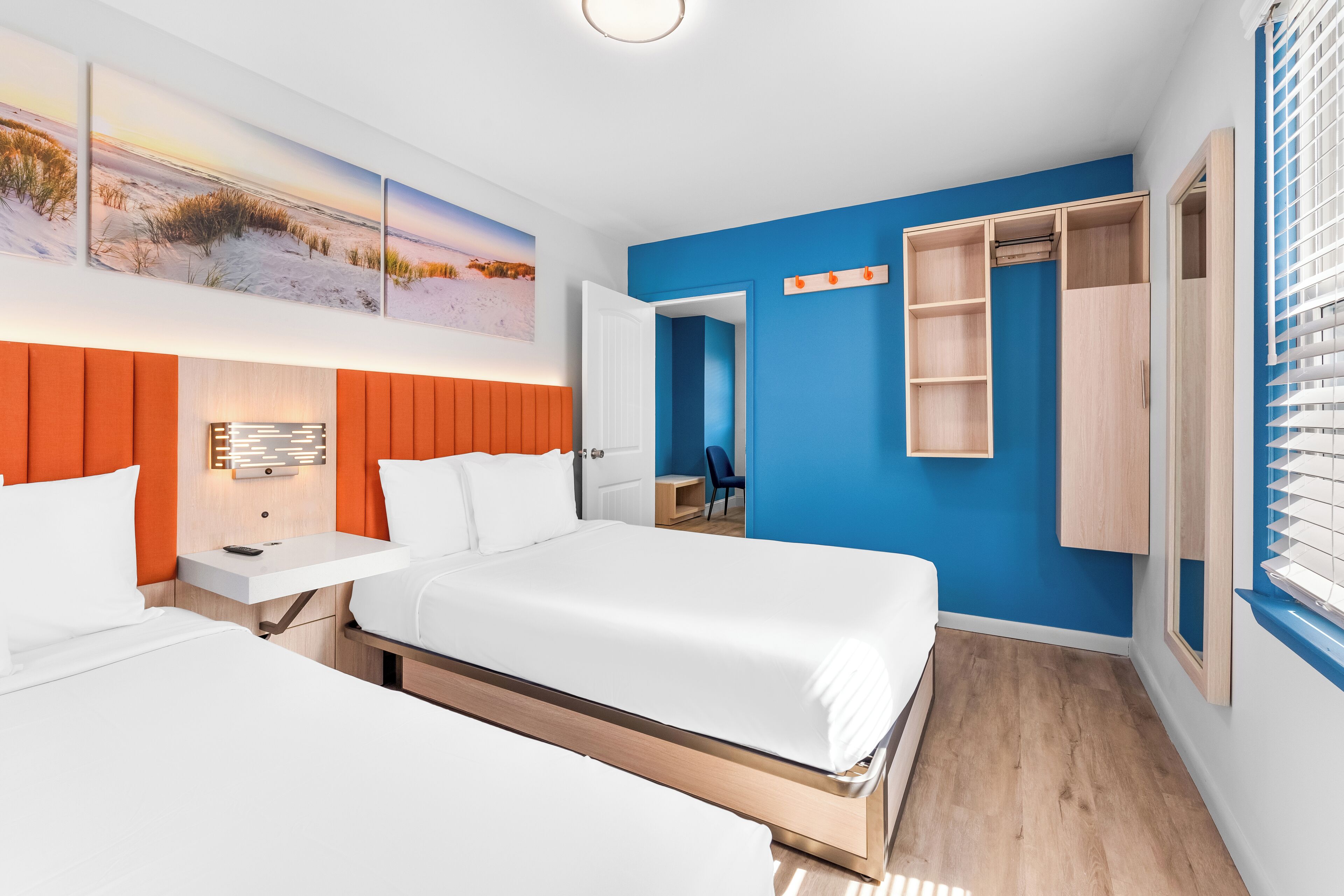 Suíte, 2 quartos, cozinha | 2 quartos, escrivaninha, Wi-Fi de cortesia, roupa de cama