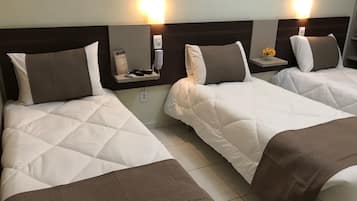 Suite Superior | Minibar, brankas, setrika/meja setrika, dan tempat tidur bayi gratis