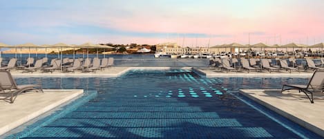 Piscina stagionale all'aperto