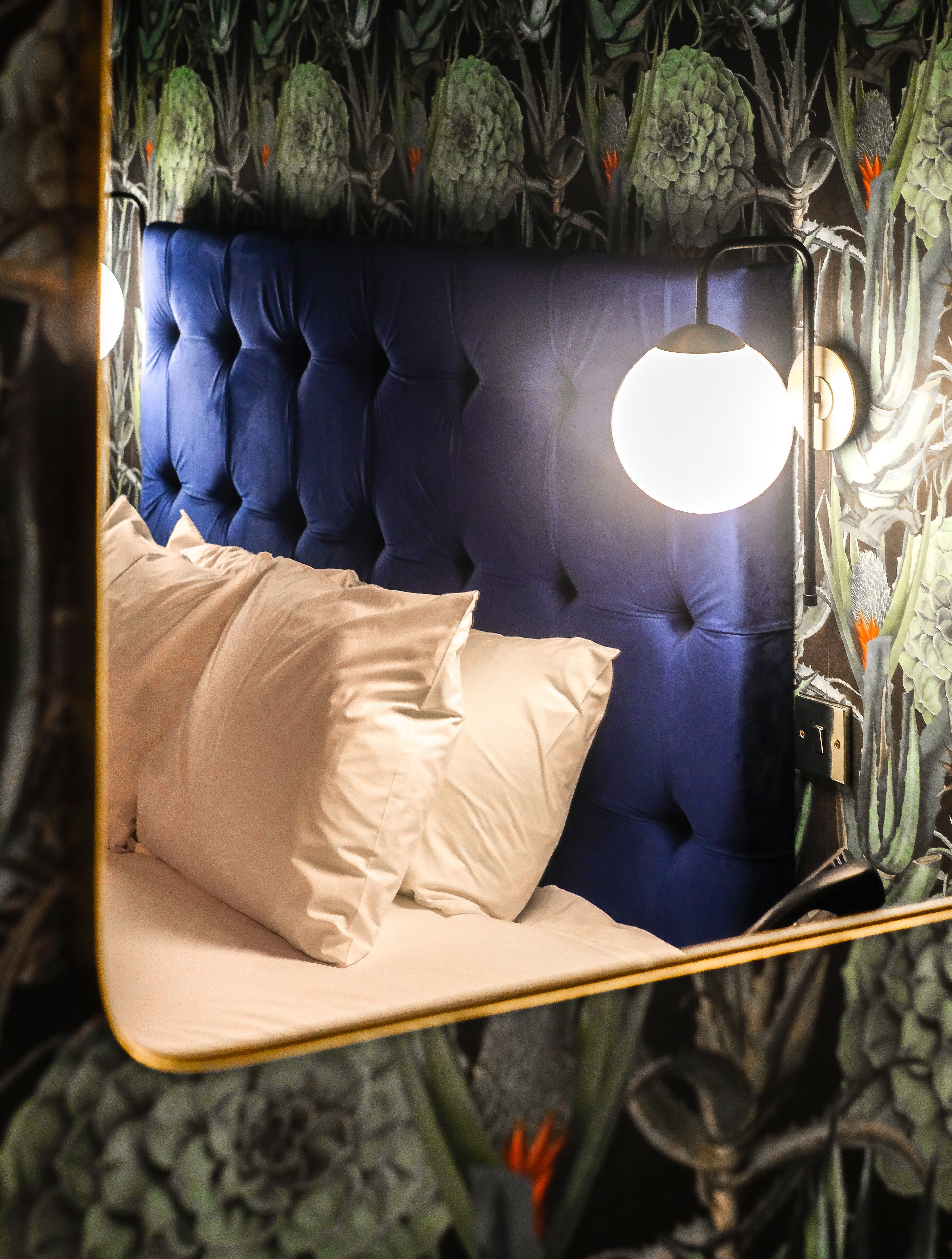 standard double/twin | premium bedding, in-room safe, desk, blackout curtains