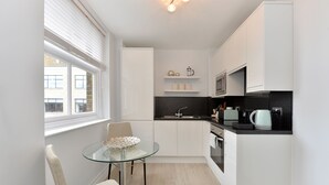 Unclassified image, 5 of 77, button - Chiltern Street Serviced Apartments (London)