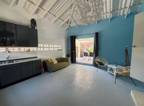 Standard Apartment, 1 Bedroom, Garden View, Garden Area | Living area
