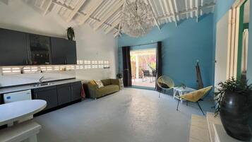 Standard Apartment, 1 Bedroom, Garden View, Garden Area | Living area