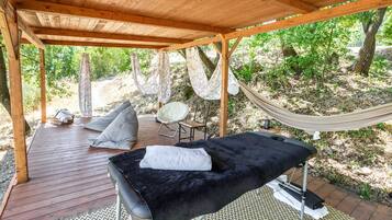 Massage dans la chambre
