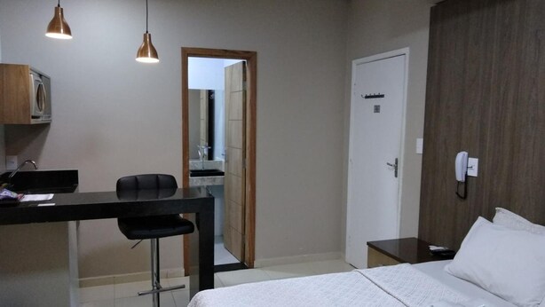 Minibar, soundproofing, WiFi (free) - Pousada dos Comissários (Indaiatuba)