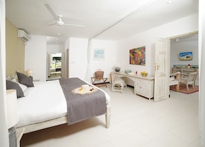 Suite | Minibar, in-room safe, desk, blackout curtains - Sandies Malindi Dream Garden (Malindi)