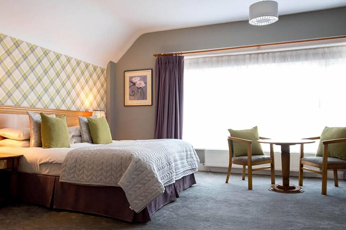 premier room | in-room safe, desk, iron/ironing board, free wifi