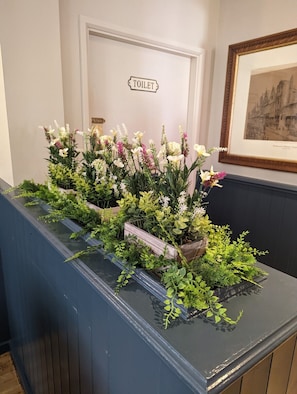 Interior - The Coach House Inn (Chester)