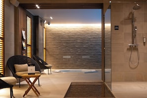 Salas de tratamiento para parejas y baño turco o hammam