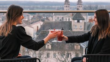 Bar (en la propiedad)