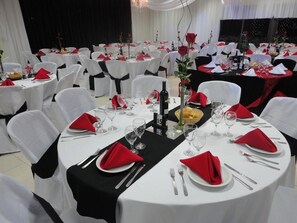 Banquet hall