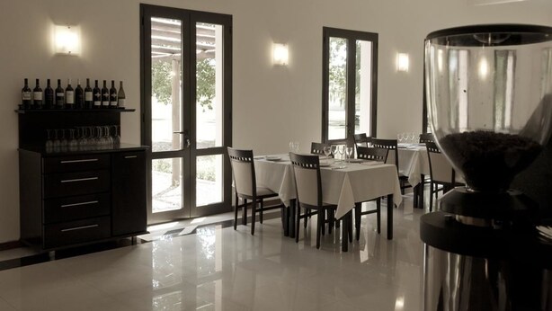 Breakfast area - Camino Real Plaza Hotel (Villa del Totoral)