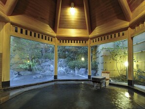 Hot springs - Yudokoro Murobe (Shirahama)
