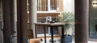El Encanto Hotel & Cafetería