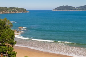 Κοντά στην παραλία