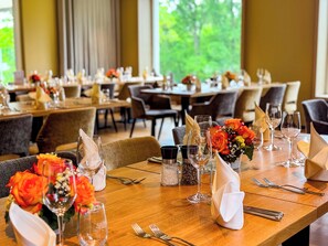 Dinner served - Hotel & Restaurant Birkenhof (Hanau)