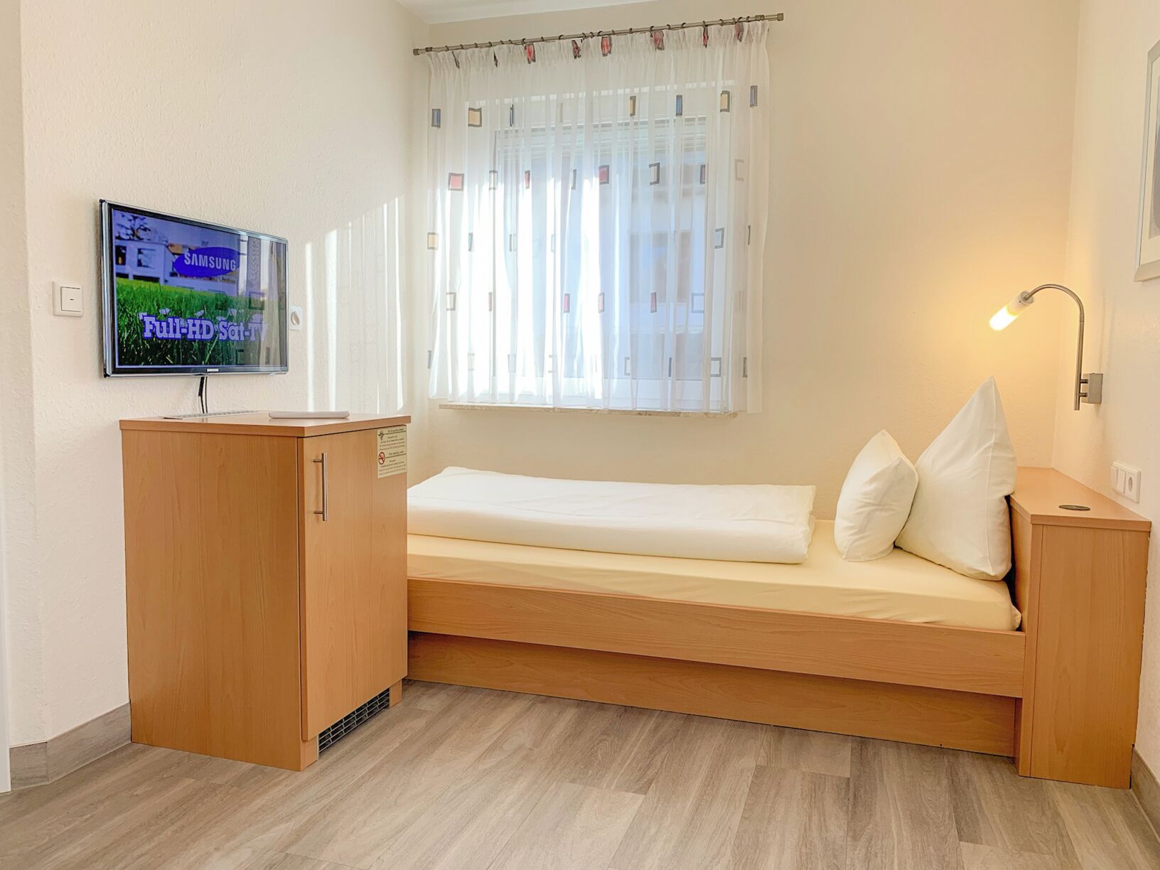 Minibar, coffres-forts dans les chambres, bureau, chambres insonorisées