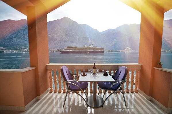 Departamento, 3 habitaciones, 2 baños, vista al mar | Terraza o patio