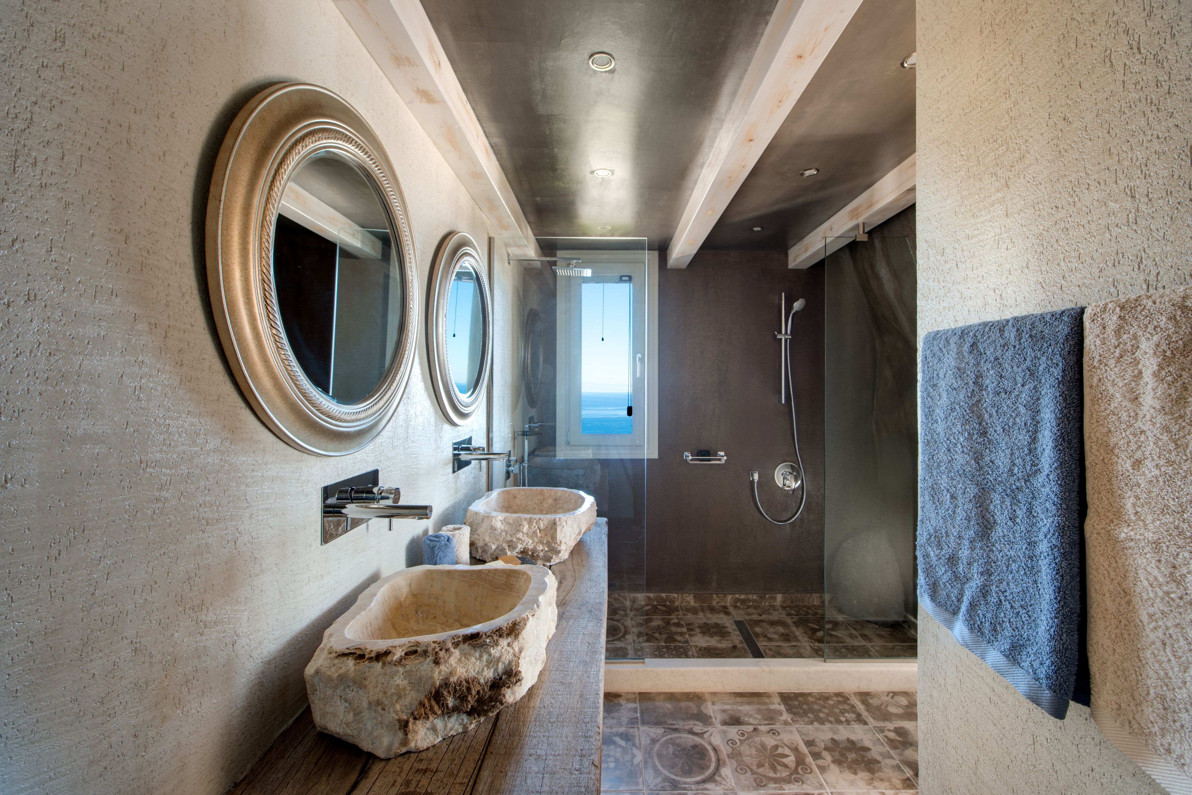 Luxury Villa, 2 Bedrooms | Bathroom | Shower, free toiletries, hair dryer, towels